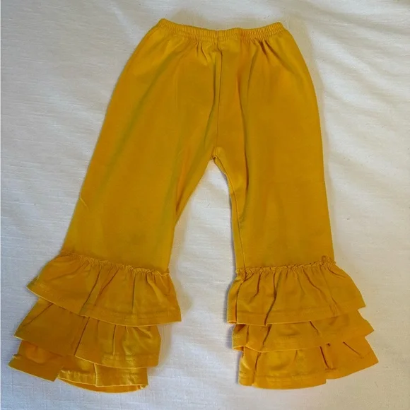 Boutique Label | Sunflower Bell Bottom Set | 3T - Picture 6 of 9